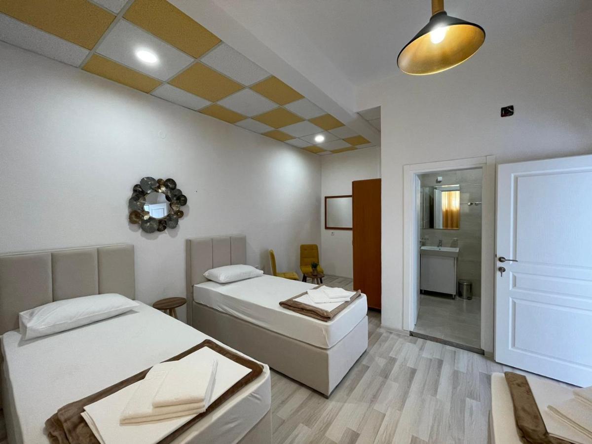 Hostel Izvor Podgorica Kültér fotó